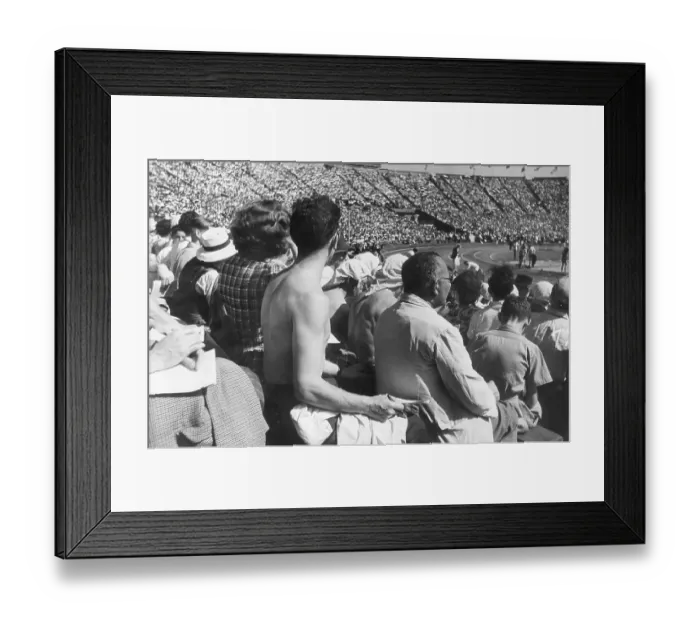 Framed Print : Olympic Crowd