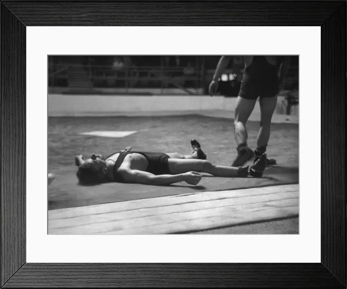 Framed Print : Olympic Wrestling Framed Print : Olympic Wrestling