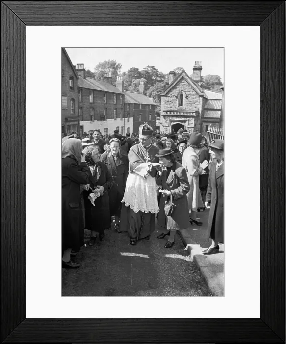 Framed Print : Kissing The Ring Framed Print : Kissing The Ring