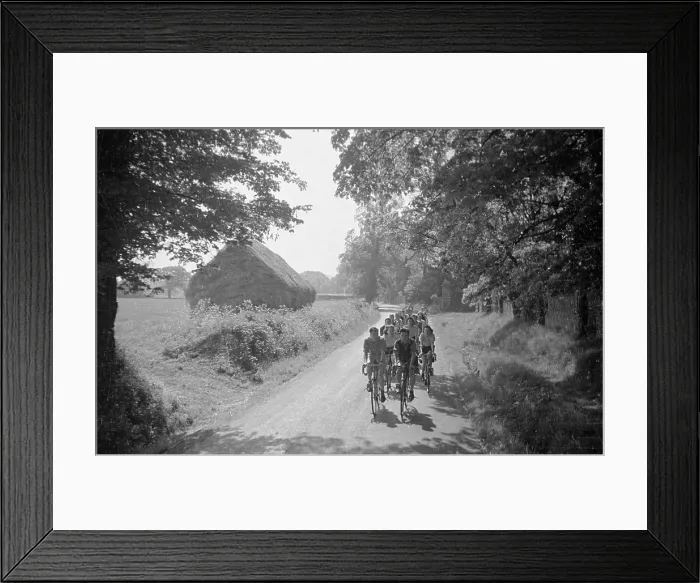 Framed Print : Country Road Framed Print : Country Road