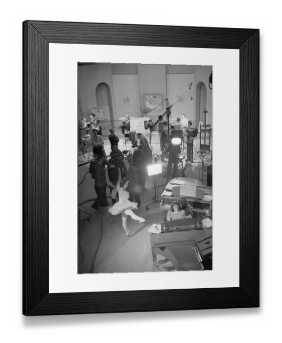 Framed Print : Ready To Show Framed Print : Ready To Show