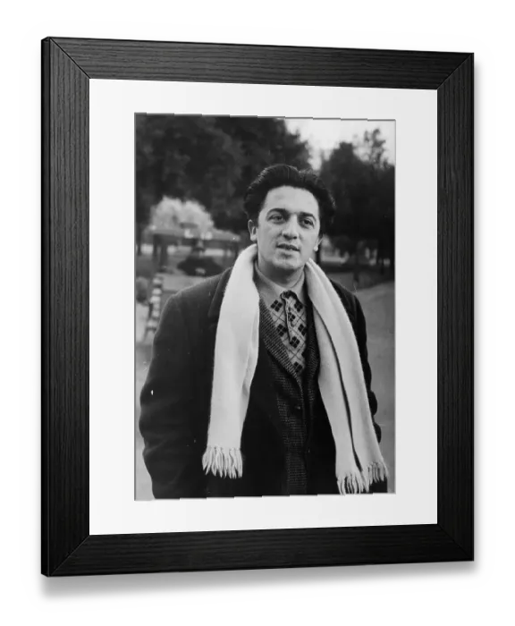Framed Print : Federico Fellini Framed Print : Federico Fellini