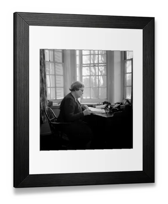 Framed Print : Myra Curtis Framed Print : Myra Curtis