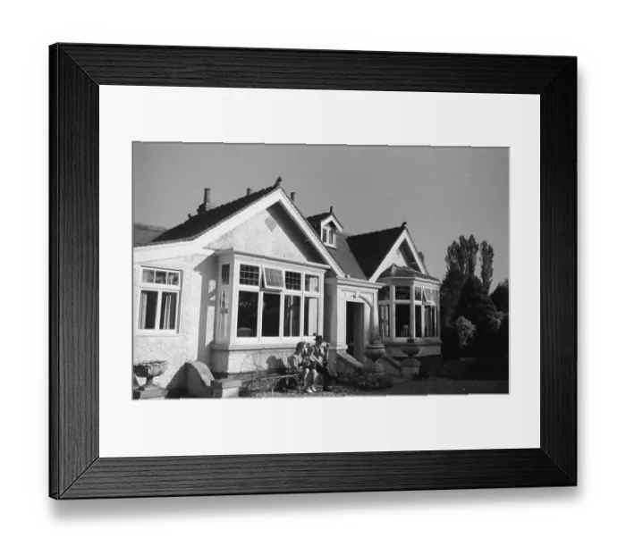 Framed Print : Pool Winners Framed Print : Pool Winners