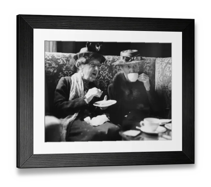 Framed Print : Ladies Carlton Club Framed Print : Ladies Carlton Club