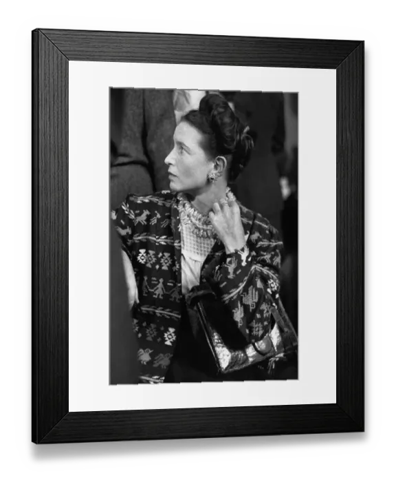 Framed Print : Simone De Beauvoir Framed Print : Simone De Beauvoir