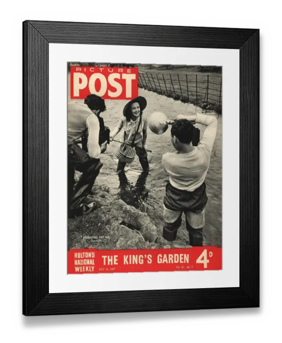 Framed Print : Projecting Pat Rock Framed Print : Projecting Pat Rock