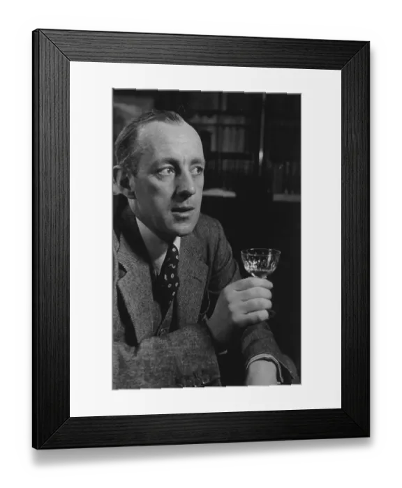 Framed Print : Alec Guinness Framed Print : Alec Guinness