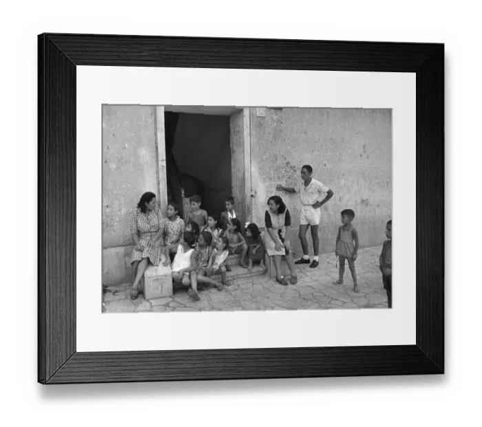 Framed Print : Famiglia Renzi Framed Print : Famiglia Renzi