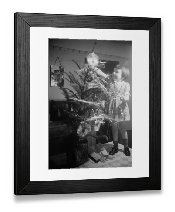 Framed Print : Christmas Street