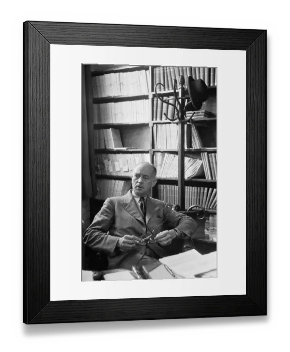 Framed Print : Food Expert Framed Print : Food Expert
