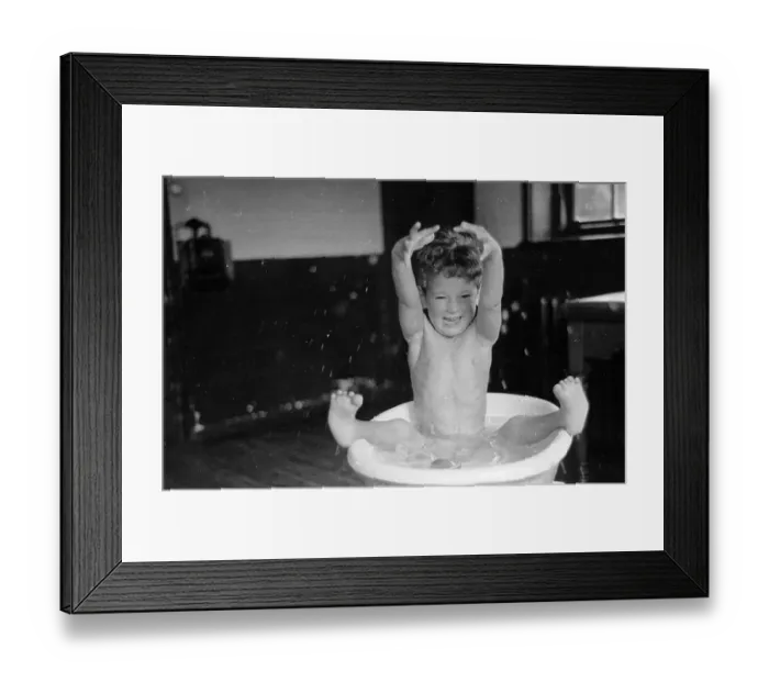 Framed Print : Splish Splash Time