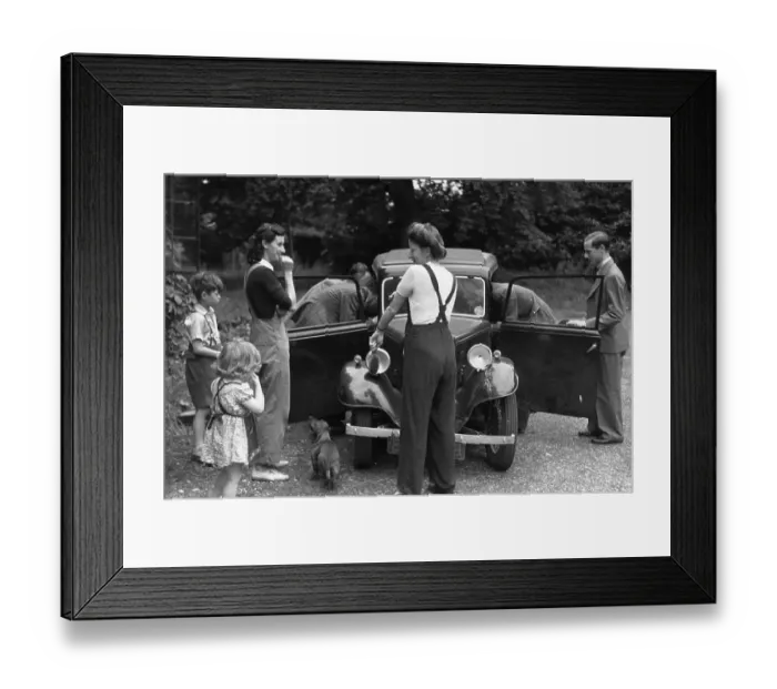 Framed Print : London Commuters Framed Print : London Commuters