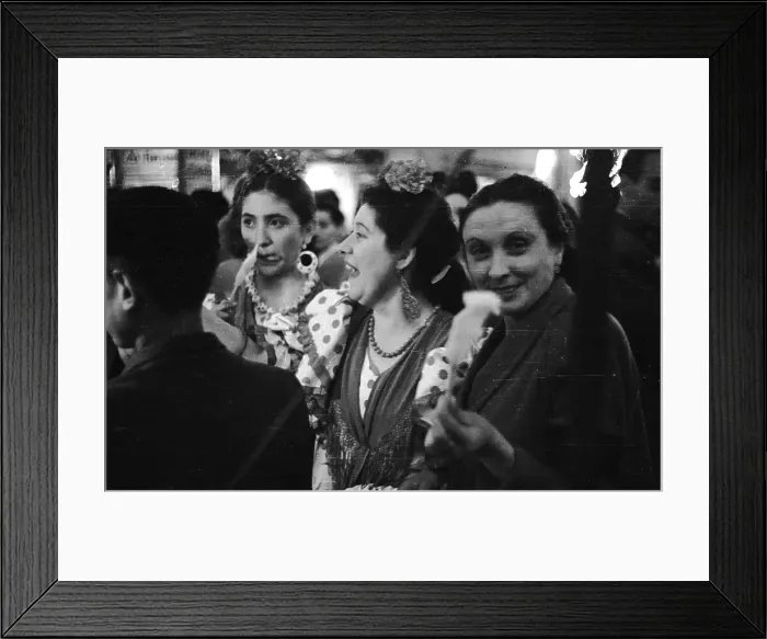Framed Print : Fairgoers. 29th June 1946: Spanish women in traditional dress at a fair Framed Print : Fairgoers. 29th June 1946: Spanish women in traditional dress at a fair