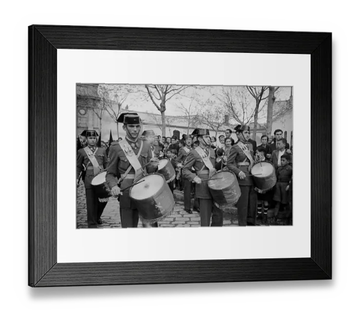 Framed Print : Carabineros Framed Print : Carabineros