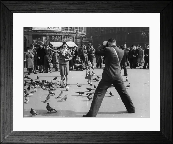 Framed Print : Street Portraiture Framed Print : Street Portraiture