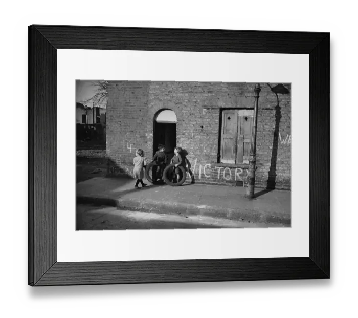 Framed Print : Tread Carefully Framed Print : Tread Carefully