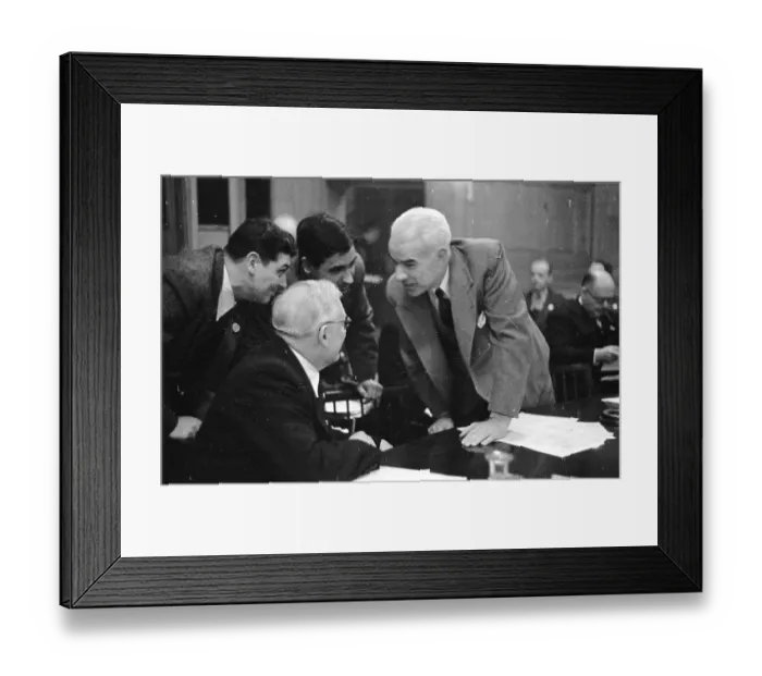 Framed Print : UN Meeting