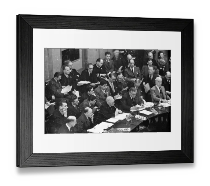 Framed Print : UN Meeting Framed Print : UN Meeting