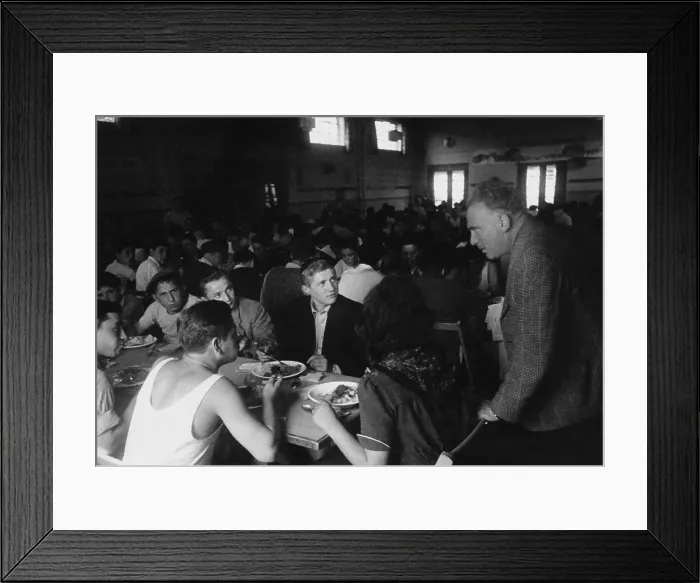 Framed Print : Jewish Refugees