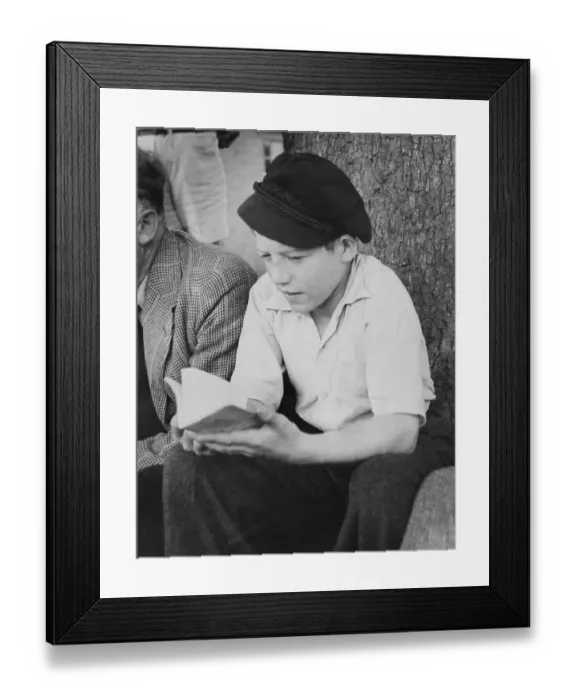 Framed Print : Jewish Refugee