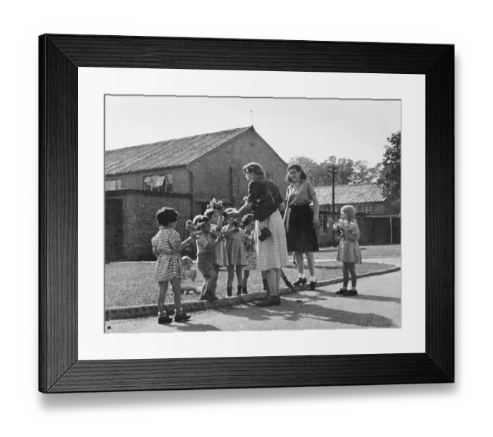 Framed Print : Jewish Refugees