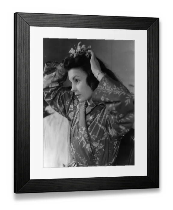 Framed Print : Jean Simmons Framed Print : Jean Simmons