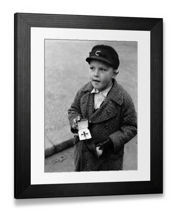 Framed Print : War Orphan