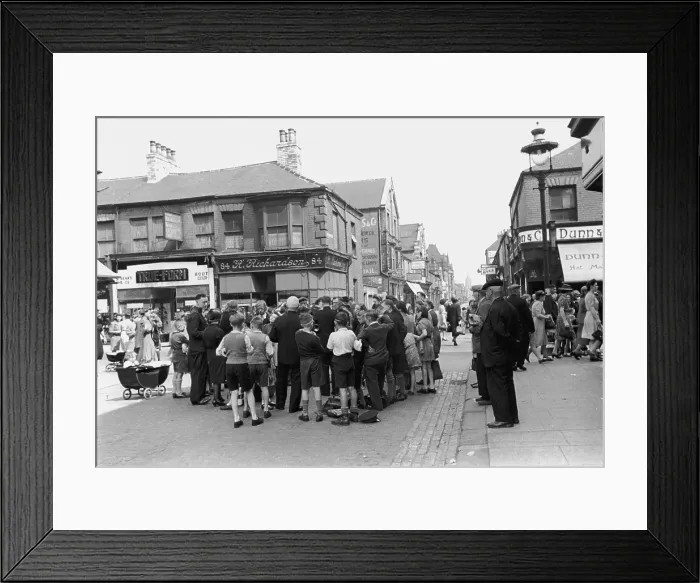 Framed Print : Middlesborough Crowd Framed Print : Middlesborough Crowd