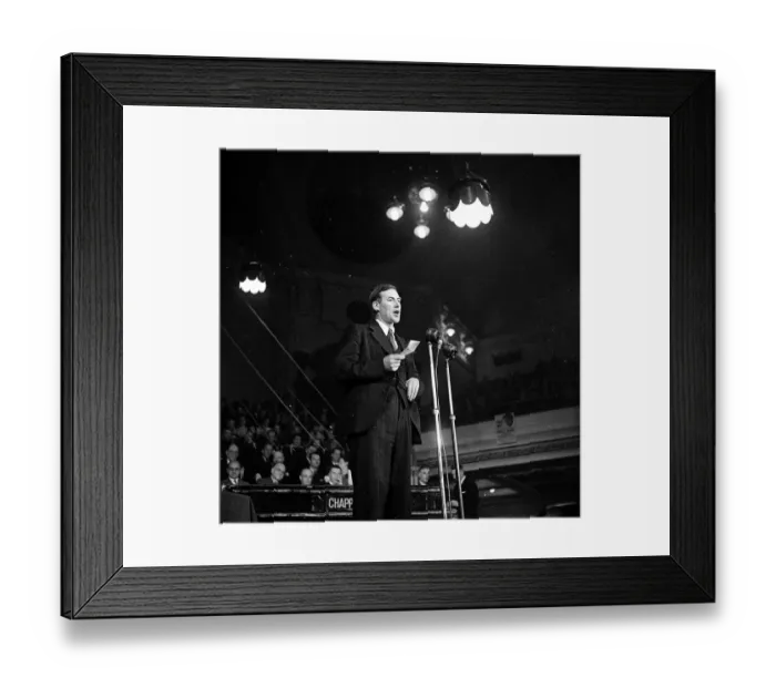 Framed Print : New MP. 11th August 1945: Lawyer and newly elected Labour MP for Finsbury in London Framed Print : New MP. 11th August 1945: Lawyer and newly elected Labour MP for Finsbury in London