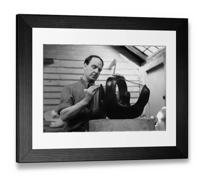 Framed Print : Henry Moore