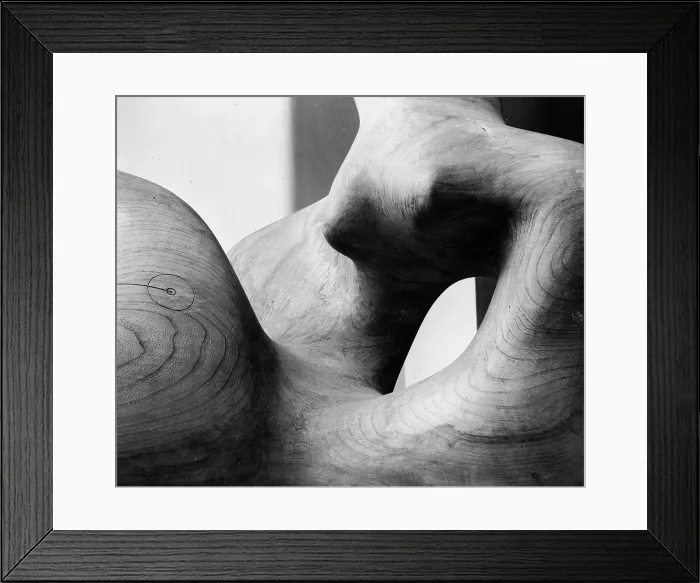 Framed Print : Sculpture. 28th July 1945: Sculpture figure in elmwood by Henry Moore (1898 - 1986) Framed Print : Sculpture. 28th July 1945: Sculpture figure in elmwood by Henry Moore (1898 - 1986)