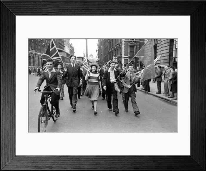 Framed Print : Impromptu Parade Framed Print : Impromptu Parade