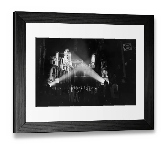 Framed Print : Floodlit London Framed Print : Floodlit London