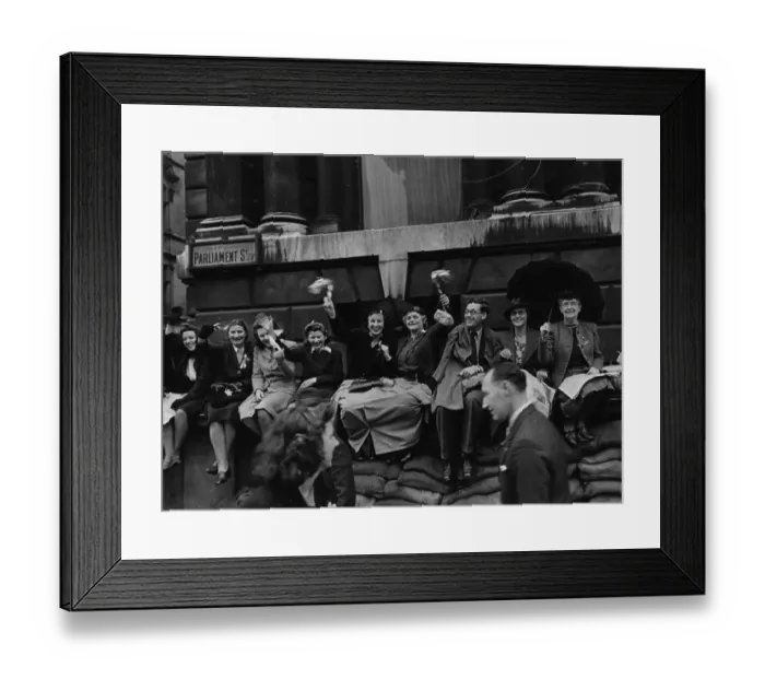 Framed Print : VE Day Revellers Framed Print : VE Day Revellers