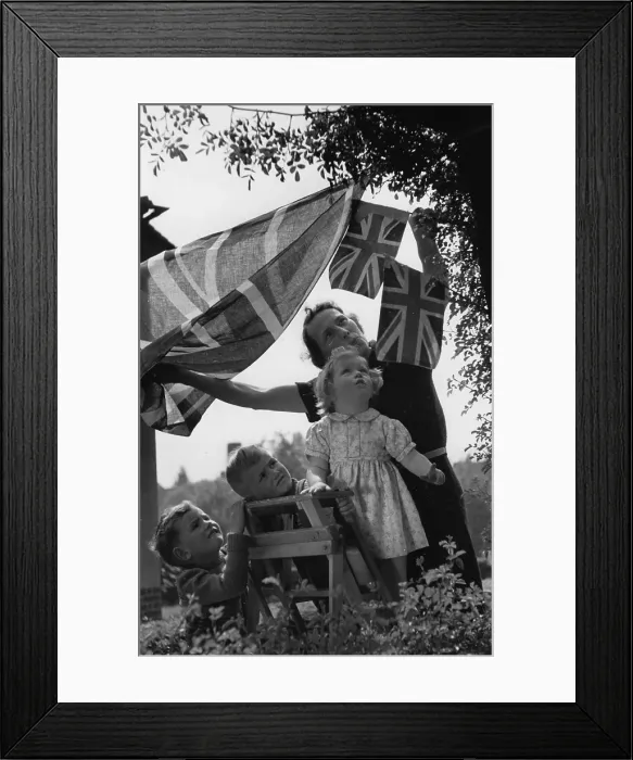 Framed Print : V E Day In London Framed Print : V E Day In London