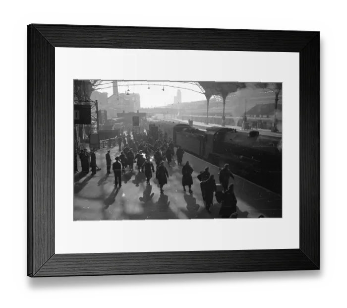 Framed Print : Returning Home Framed Print : Returning Home