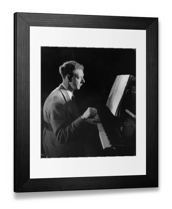Framed Print : Benjamin Britten Framed Print : Benjamin Britten