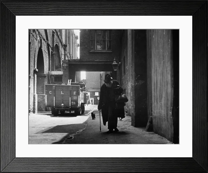 Framed Print : Hungerford Regular Framed Print : Hungerford Regular