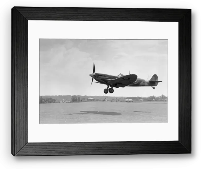 Framed Print : Spitfire Landing Framed Print : Spitfire Landing