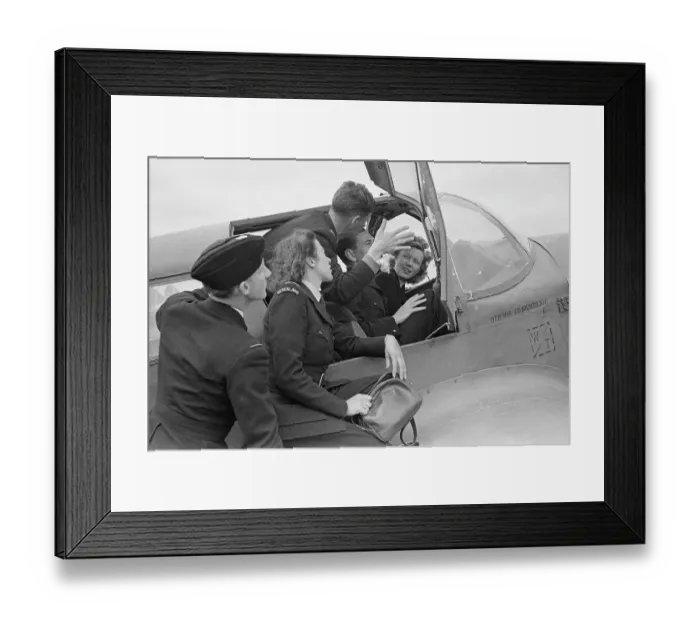 Framed Print : ATA Officers At Thame Framed Print : ATA Officers At Thame