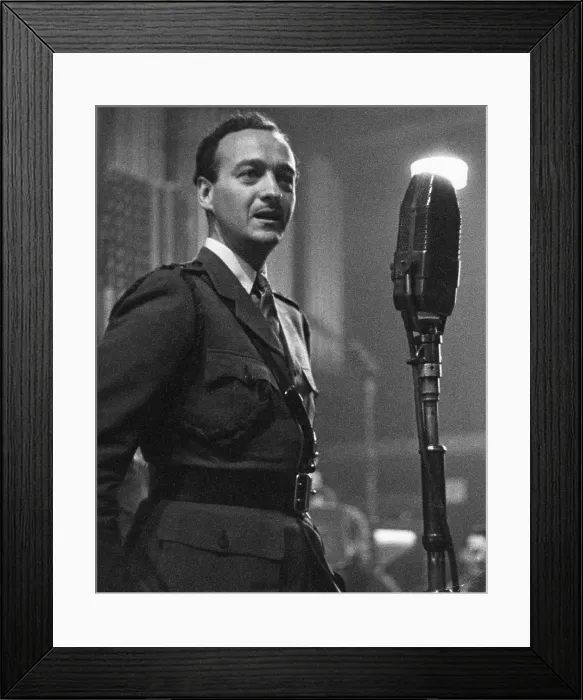 Framed Print : David Niven Framed Print : David Niven
