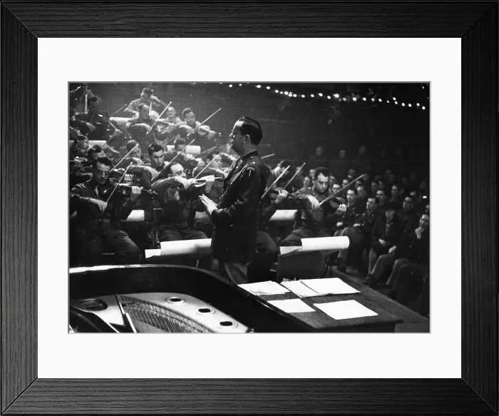 Framed Print : Glenn Miller