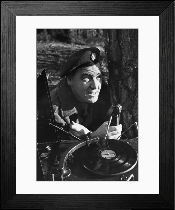 Framed Print : War Correspondent Framed Print : War Correspondent