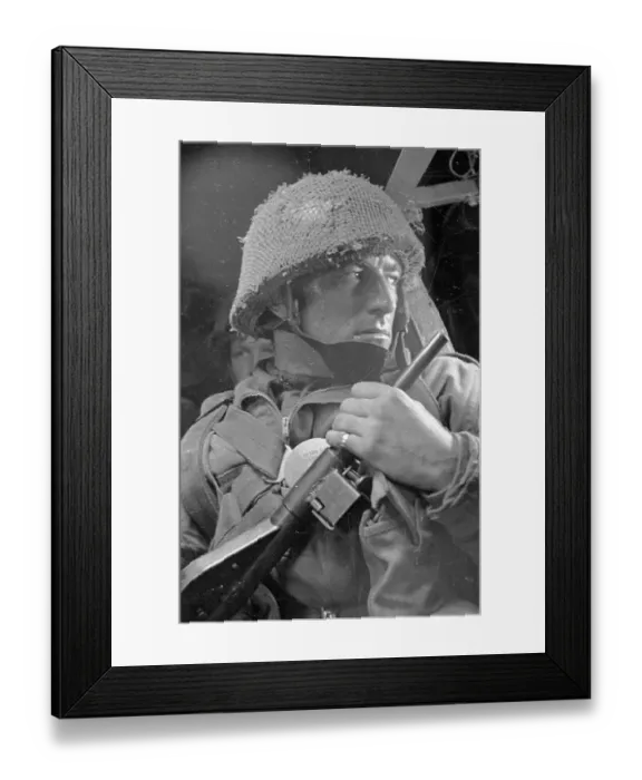 Framed Print : Ready To Jump Framed Print : Ready To Jump