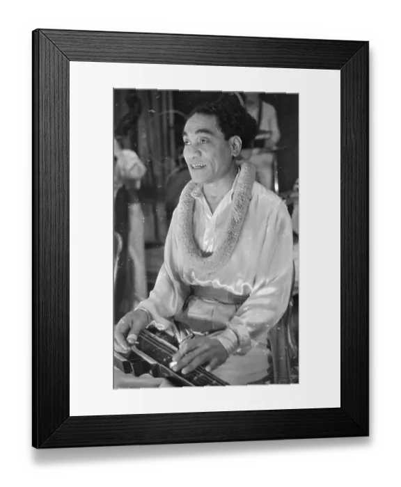 Framed Print : Pulu Moe. 12th February 1944: Pulu Moe, Samoan Hawaiian guitarist Framed Print : Pulu Moe. 12th February 1944: Pulu Moe, Samoan Hawaiian guitarist