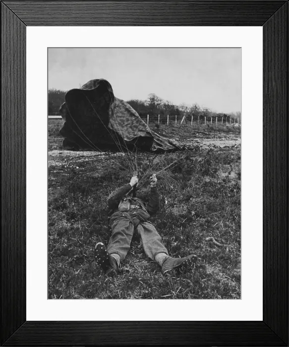 Framed Print : British Paratrooper Framed Print : British Paratrooper