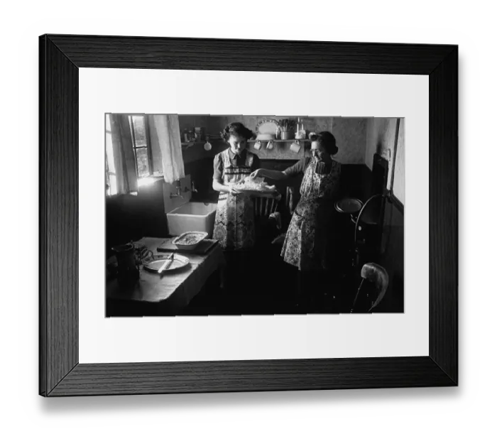 Framed Print : Supper Time
