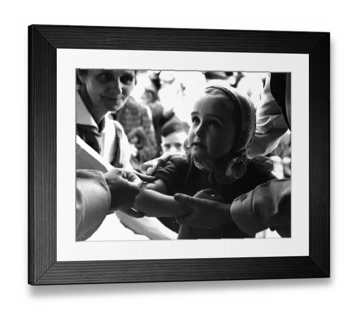Framed Print : Immunisation Framed Print : Immunisation