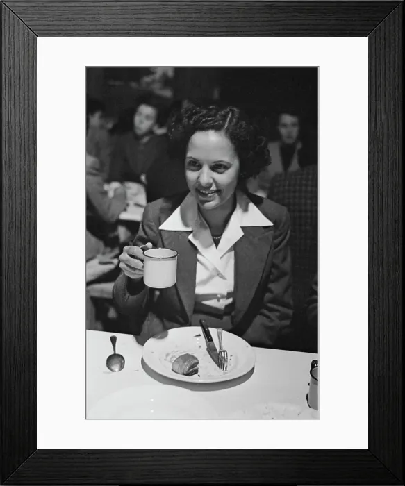 Framed Print : Auxiliary Territorial Service, 1943 Framed Print : Auxiliary Territorial Service, 1943